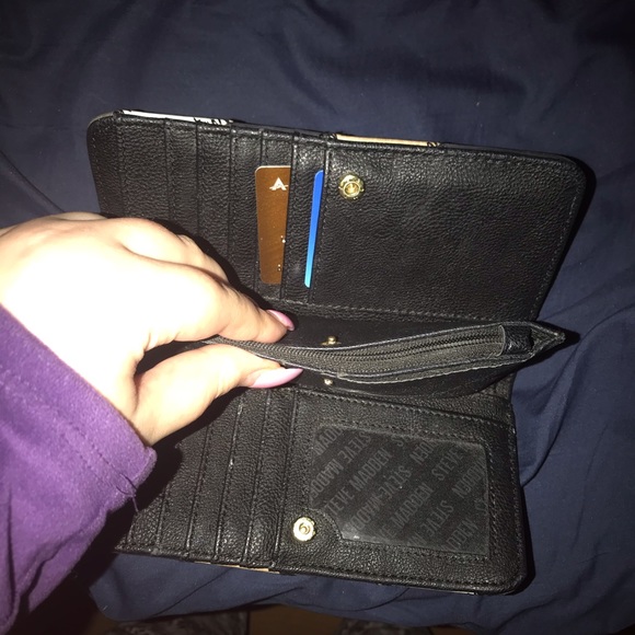 Steve Madden wallet - Picture 3 of 4